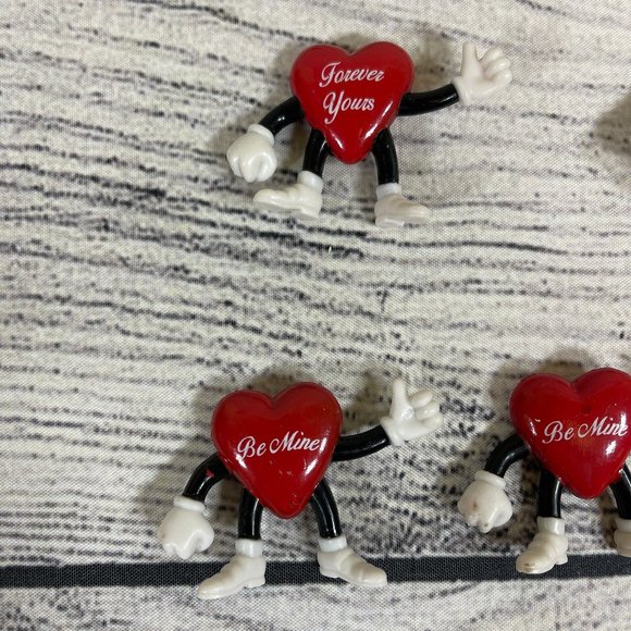 16 Assorted Vintage Valentine Hearts Man Novelty Gift LOT 1 3/4" tall - Picture 2 of 9